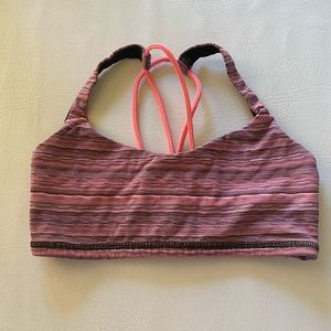 Lululemon free to be bra